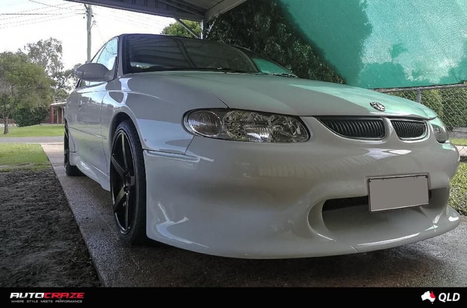 HOLDEN-COMMODORE-RACER-MATTE-BLACK